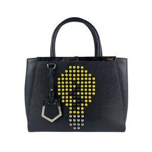 Fendi Toujours Leather Shoulder Bag Black